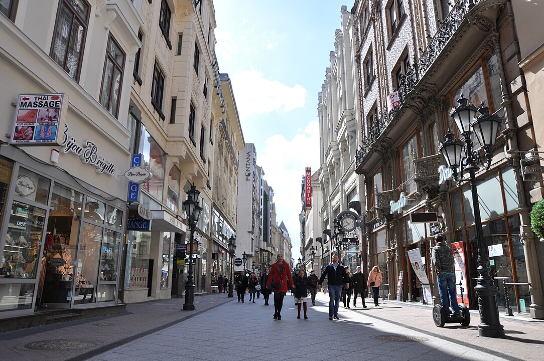 Budapest Váci pedestrian street BKK
