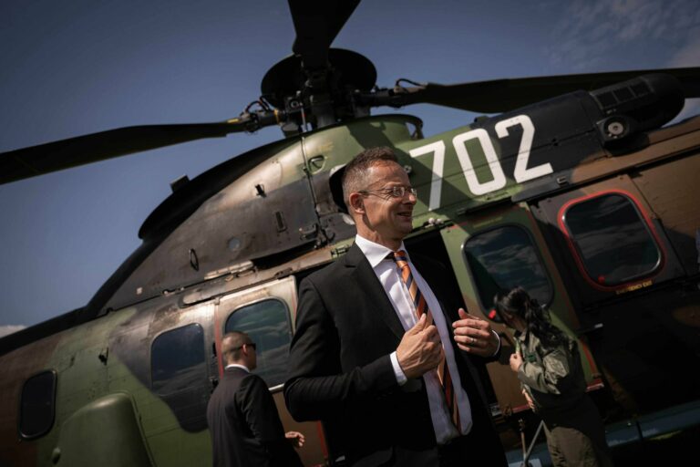 FM Péter Szijjártó