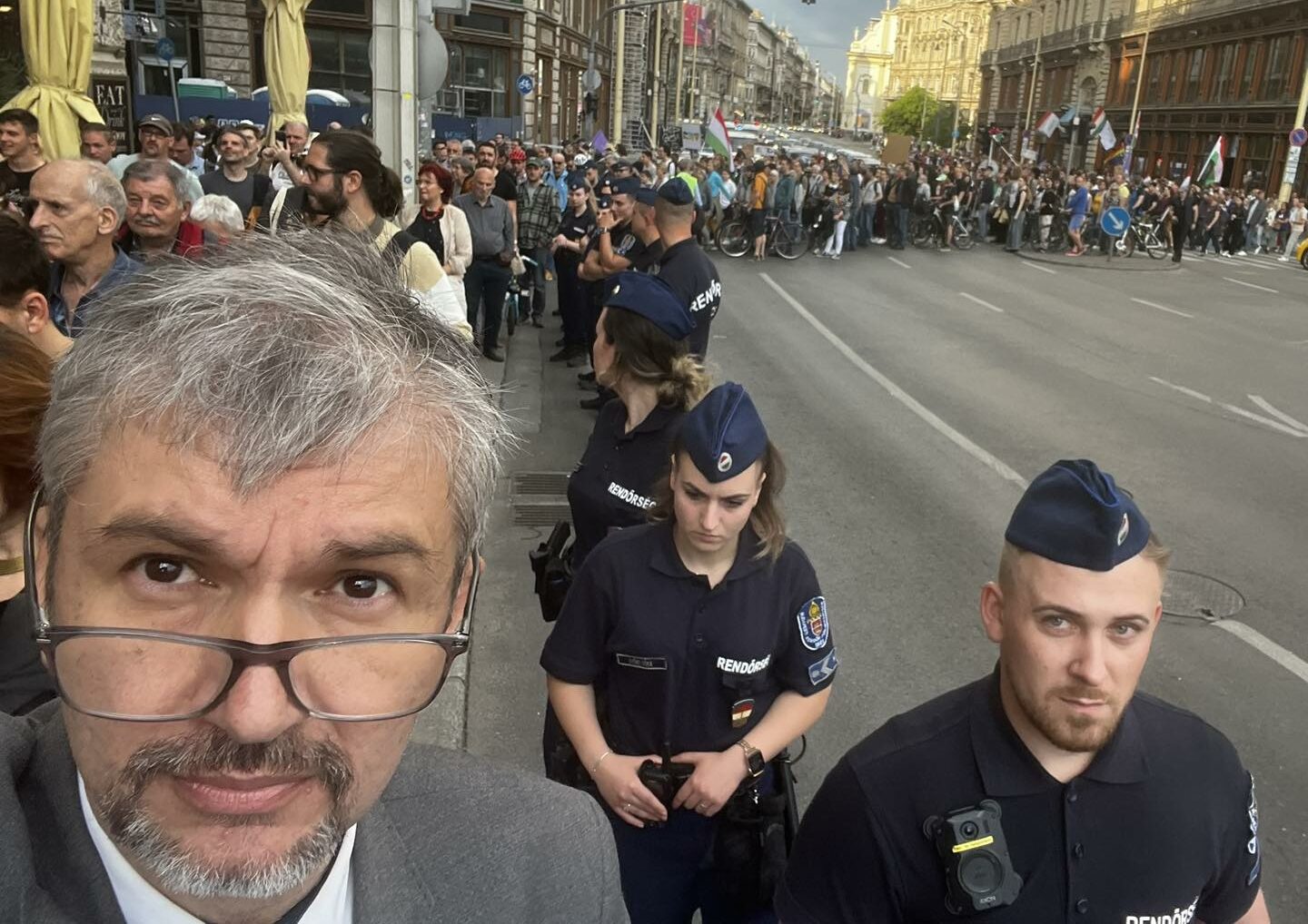 Independent MP Hadh zy Organises 11th Protest In Budapest Police File Independent MP Hadh zy Organises 11th Protest In Budapest Police File
