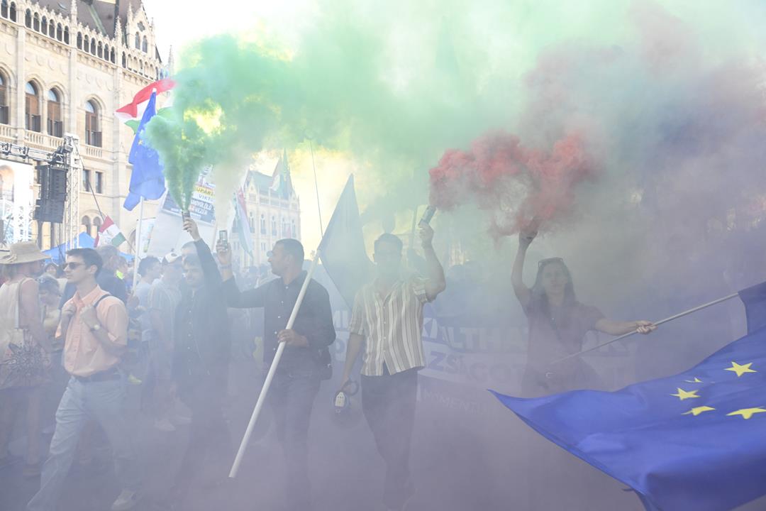 Huge protest in Budapest