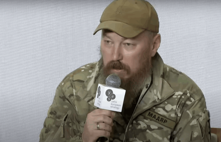 Soldado húngaro, comandante dos Pássaros de Magyar, recebeu o título de Herói da Ucrânia