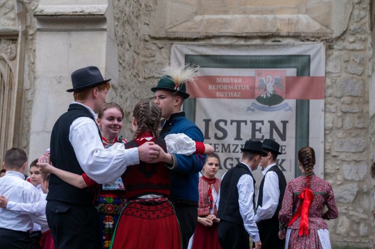 Hungarian traditional folk dance hungary news