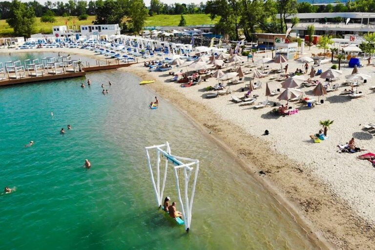 Praia de Lupa, litoral arenoso de Budapeste