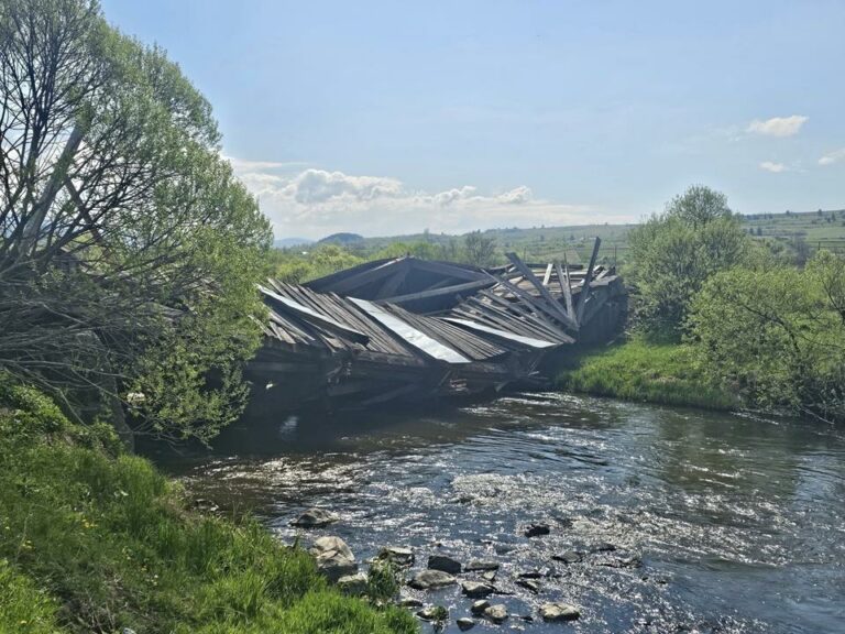 MaroshévÃz bridge collapsed