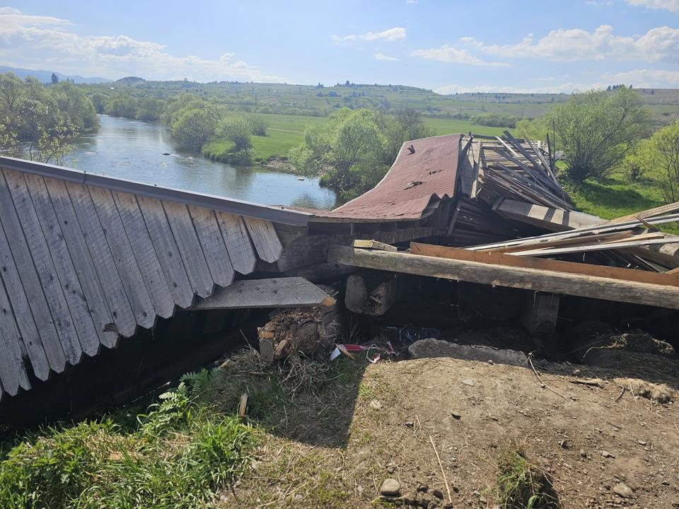 Maroshévíz bridge collapsed