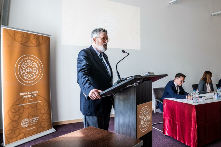 Conferința NKE Michael C. Desch
