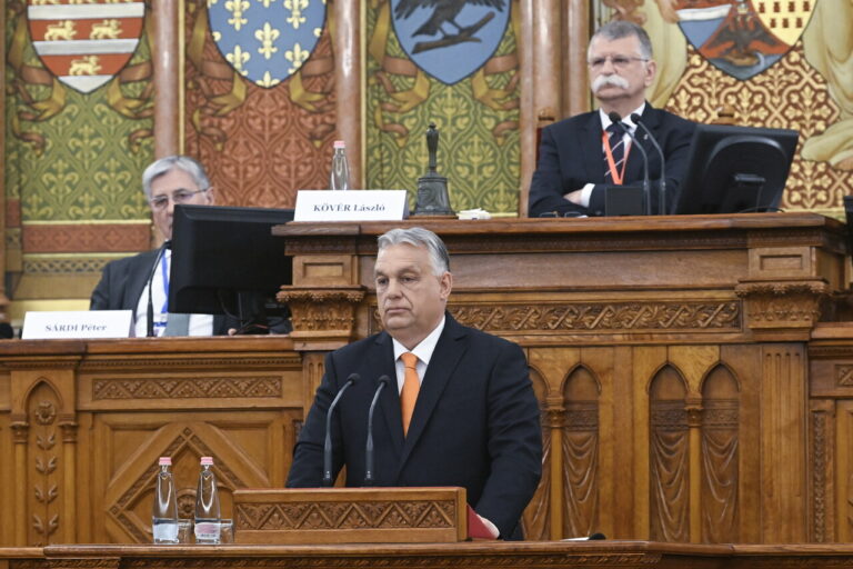 Novo projeto de lei de Orbán