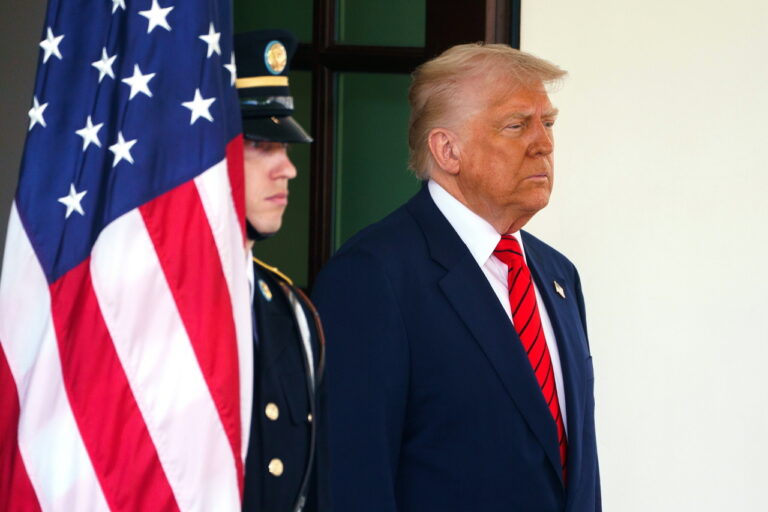 トランプ インド パキスタン