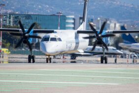 Universal Air popular flights airline leaves