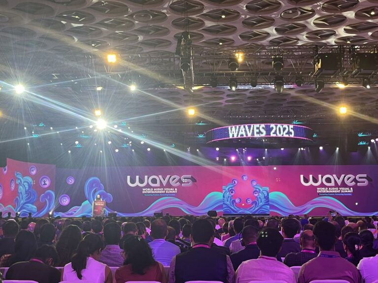 WAVES 2025 ムンバイ クリエイティブエコノミー インドイベント