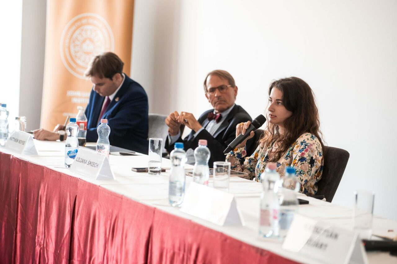 conferința NKE