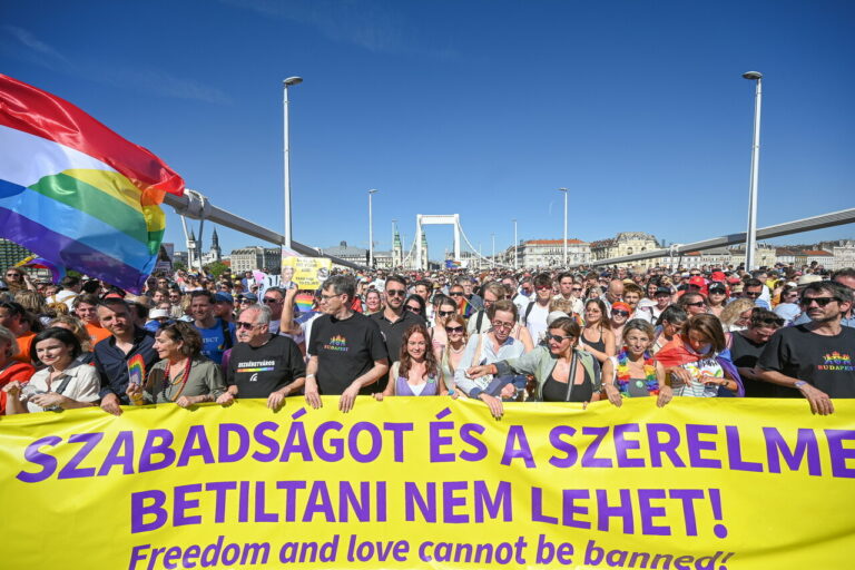 La plus grande Gay Pride de Budapest jamais organisée