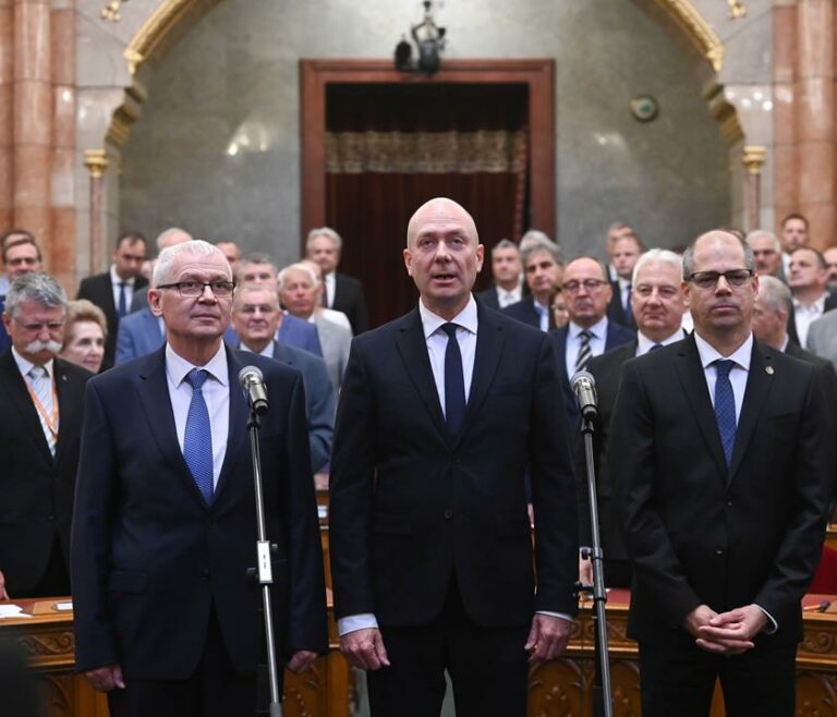Curtea Constituțională Péter Polt