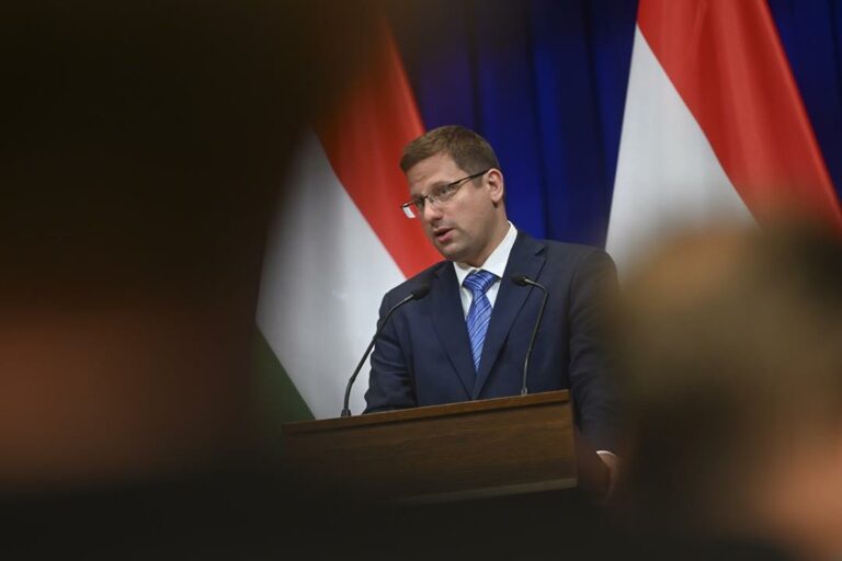 Gergely Gulyás sur le rôle d'Israël dans le conflit