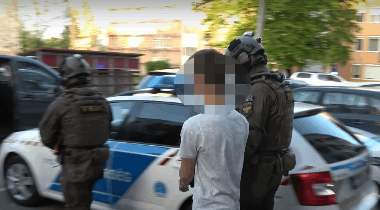 Un adolescente húngaro planeó masacrar a musulmanes en mezquitas