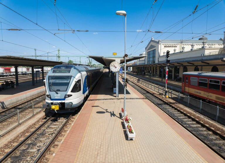 Hungarian railway delays