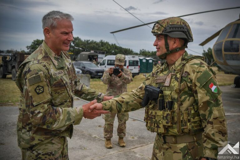 Unitatea NATO este esențială în noua realitate a securității, spune șeful Statului Major al Ungariei