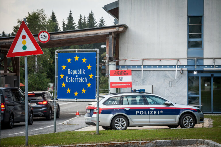 Asesinato en la frontera austriaca y en la frontera húngara