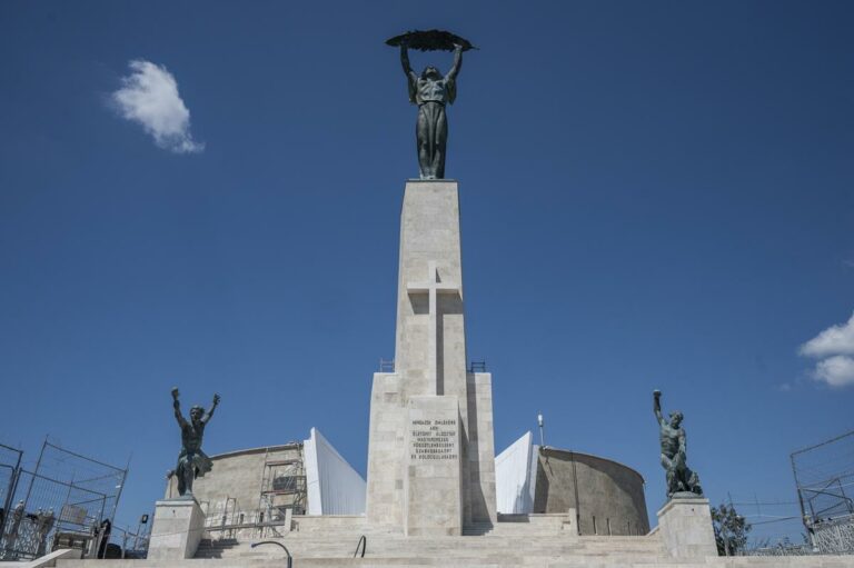 Rénovation de la Citadelle de la Statue de la Liberté à Budapest 2026