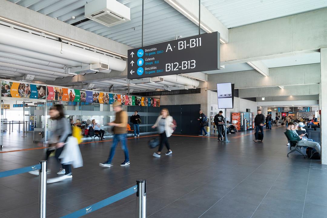 Budapest airport Wizz air