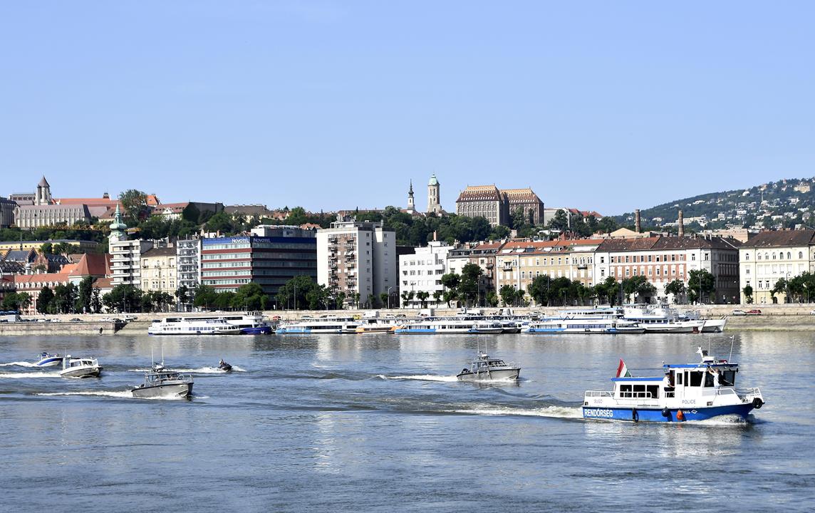 New details emerge about the recent Danube boat accident claiming multiple lives, including that of a young child