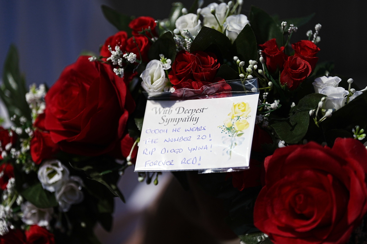 Diogo Jota Liverpool mourning