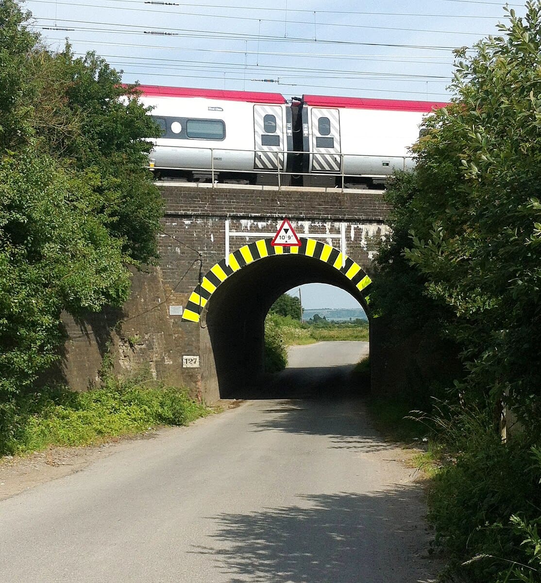 Great train robbery England crime historical heist million pounds bridge