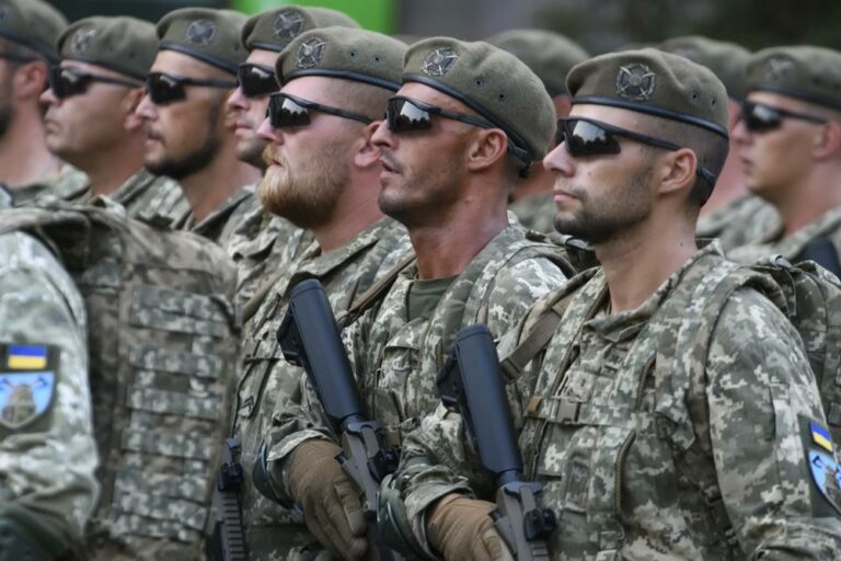 Un Hongrois a rejoint l'armée ukrainienne pour combattre les Russes