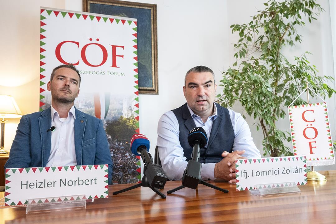Investigative journalism Átlátszó