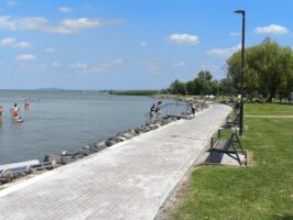 Lake Balaton beach budget travel free swimming