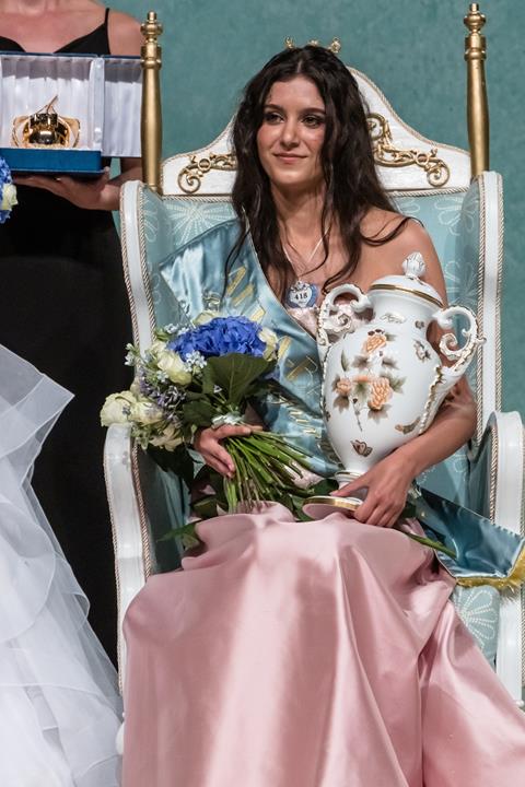 The belle of the ball Budapest Szabó Laura