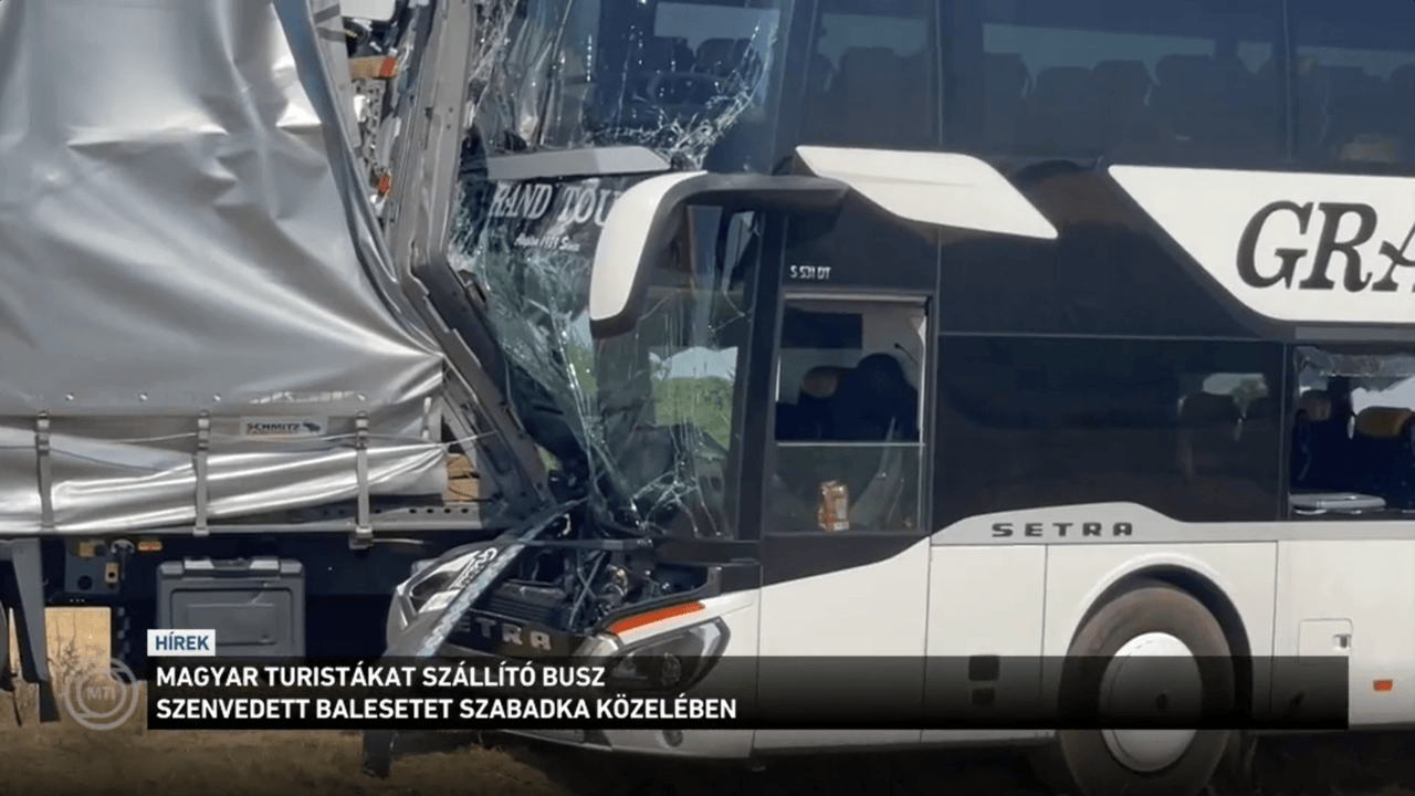 Hungarian tourist bus crashes near Subotica: 8 injured