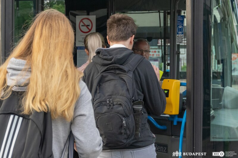 Public transport services to increase frequency in Budapest as new school year begins