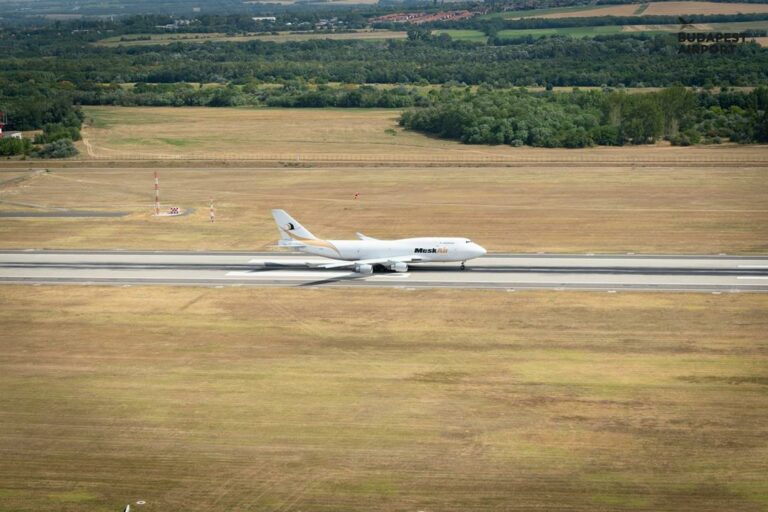 Calea de rulare a aeroportului din Budapesta (copie)