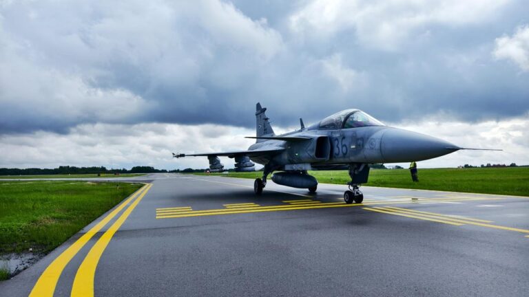 Avioane Gripens maghiare rusești în spațiul aerian baltic