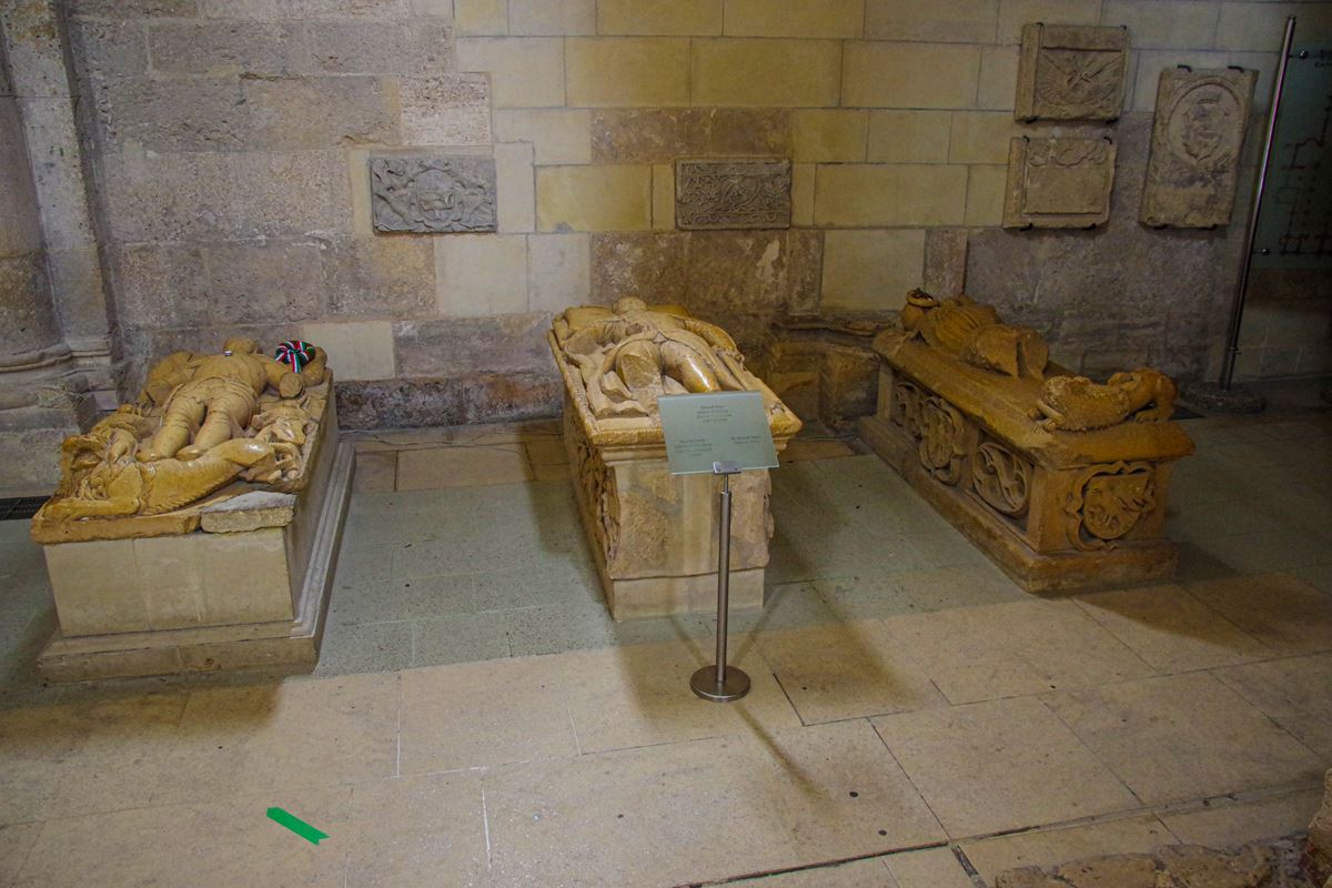 Hunyadi burial sites Gyulafehérvár