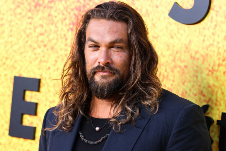 Concert Jason Momoa trupa metal din Budapesta Öof Tatatá