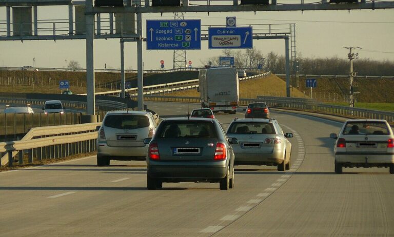 M0 M8 expressway highway construction