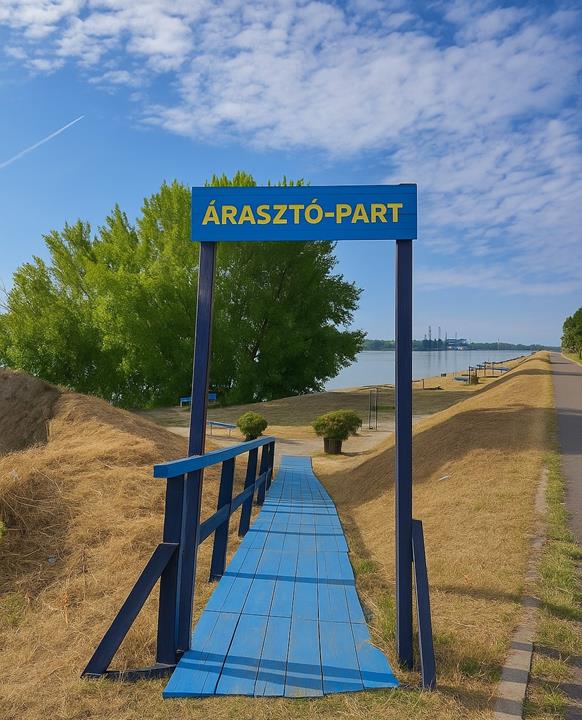 New free Danube beach has opened in Budapest