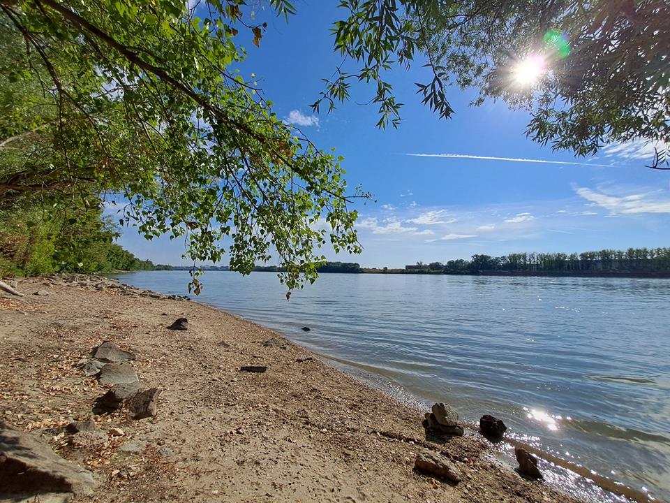 New free Danube beach has opened in Budapest
