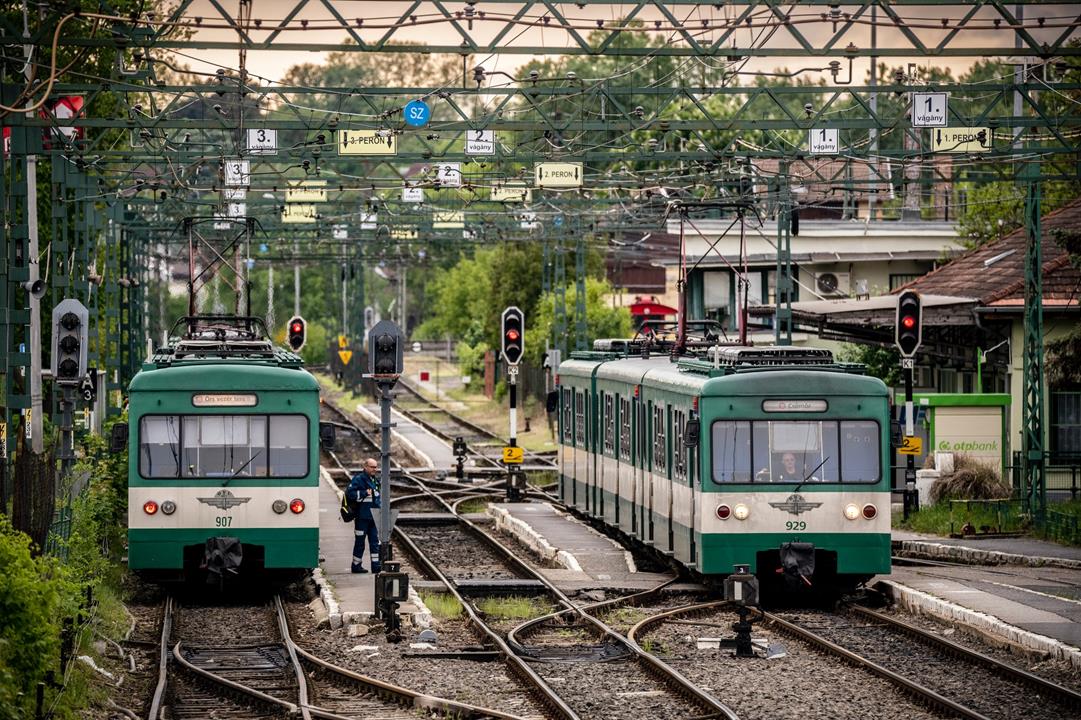 Budapest unveils major metro and suburban railway development