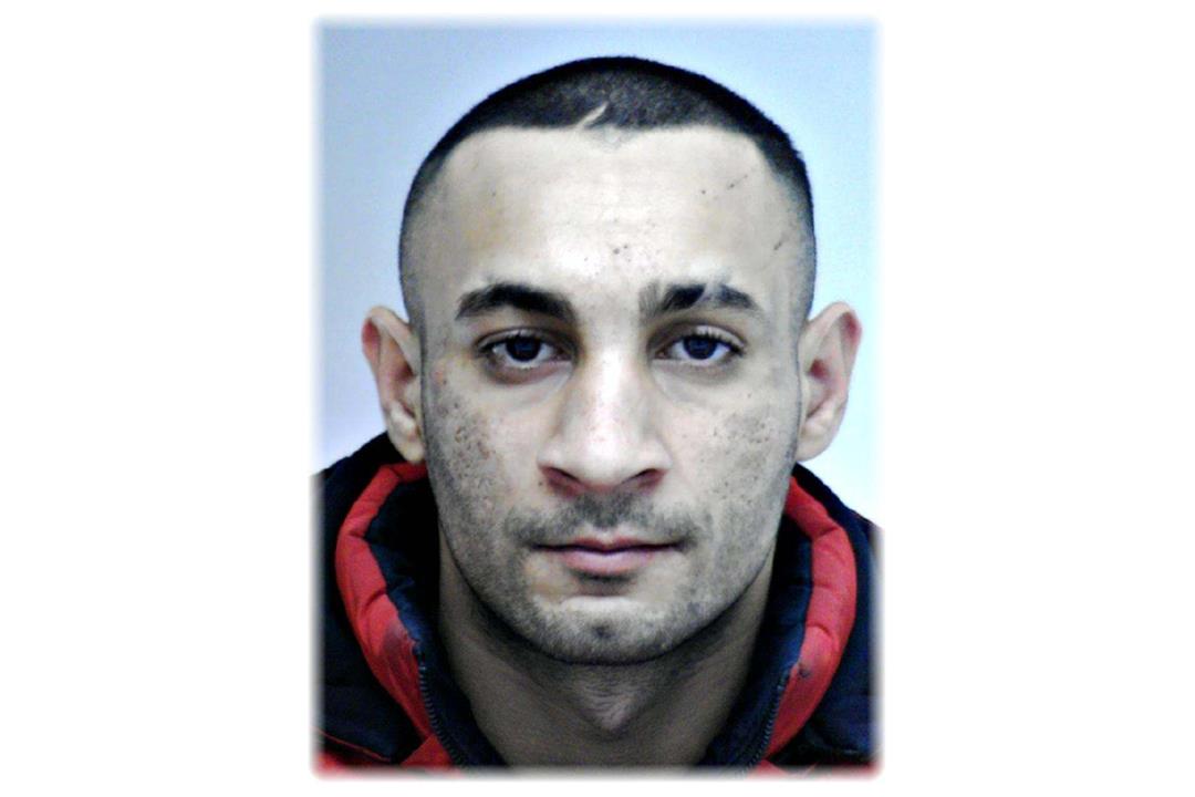 Dangerous child murderer