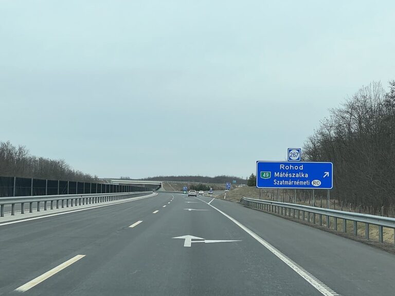 Hungarian Government National Consultation Highway Speed Limit Increase KRESZ 2025