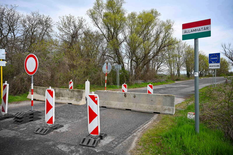 This Hungarian settlement requires almost EUR 4,000 just to let you settle there
